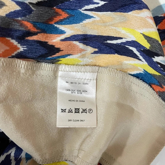 Anthropologie Maeve 100% Silk Multicolor Chevron Print Blouse Small Women’s - Picture 13 of 14